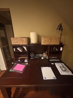 Pottery barn desk with hutch