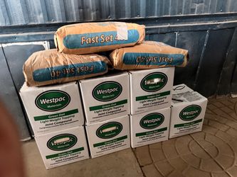 Tapping material / dry wall