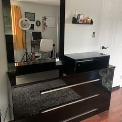 Black Chrome Dresser