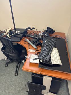 Dual monitor holder