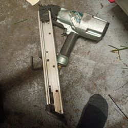 Hitachi Teko Nailer