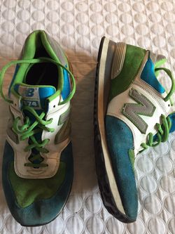 PRICE DROPPED!!! Rare: GORGEOUS DISCONTINUED MENS NEW BALANCE SHOES. GREAT COLORS!!
