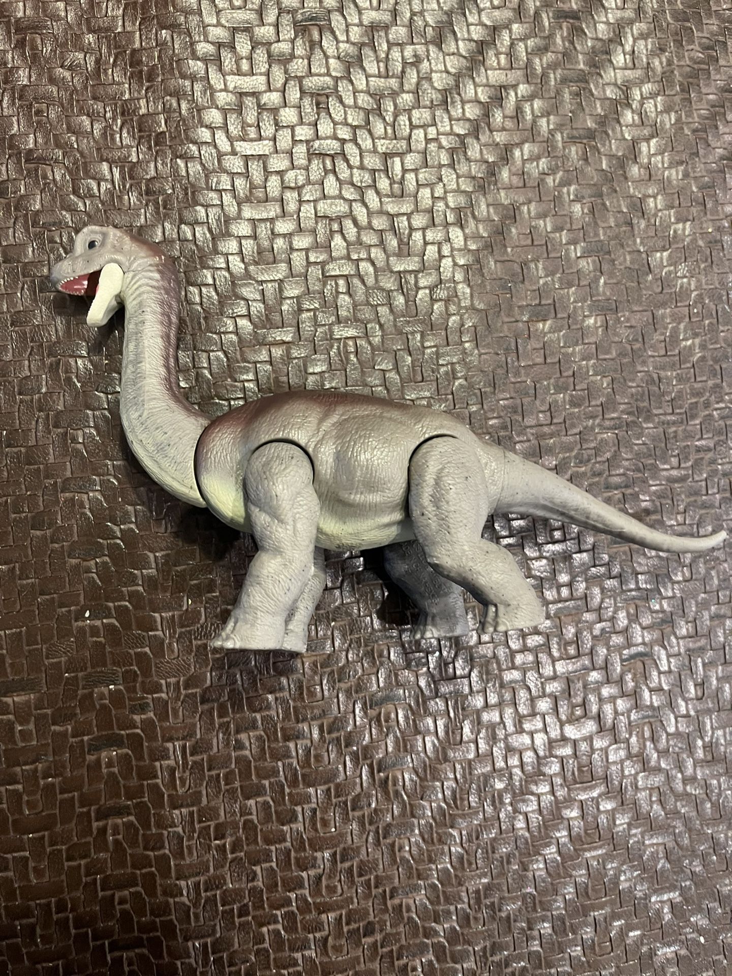 J.w Dino