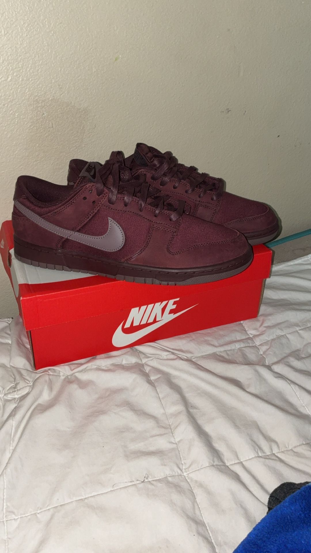 Nike Dunk Burgundy Crush