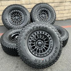 Jeep Wheels & Tires 17 Inch (5) *NEW*