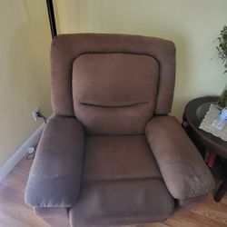 Brown Power Recliner With Massager, Heat. Foot Rest  Remote Controller
