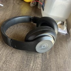 Beats Studio Pro Wireless 