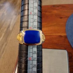 Nice 14K Gold Ring With Golden Nuggets On Both Sides And Blue Lapis Lazuli 18 Grams 
