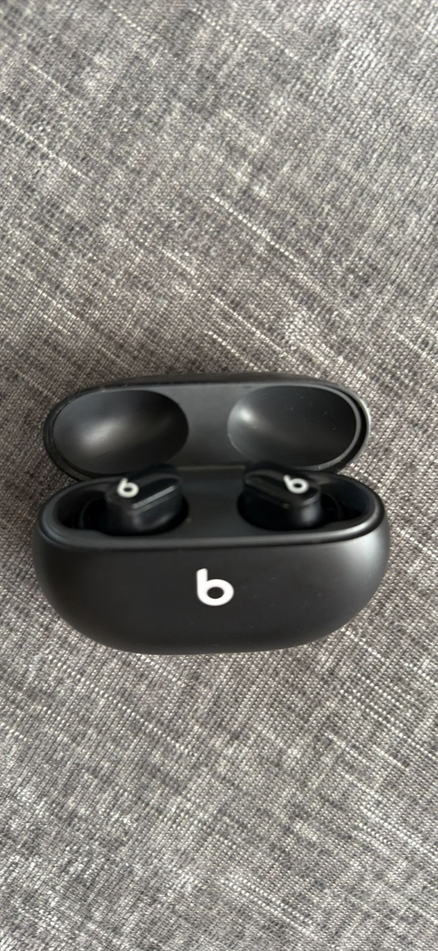 Beats ear buds