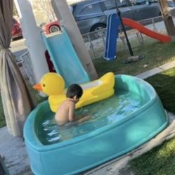 Kids Step2 Swimming Pool 