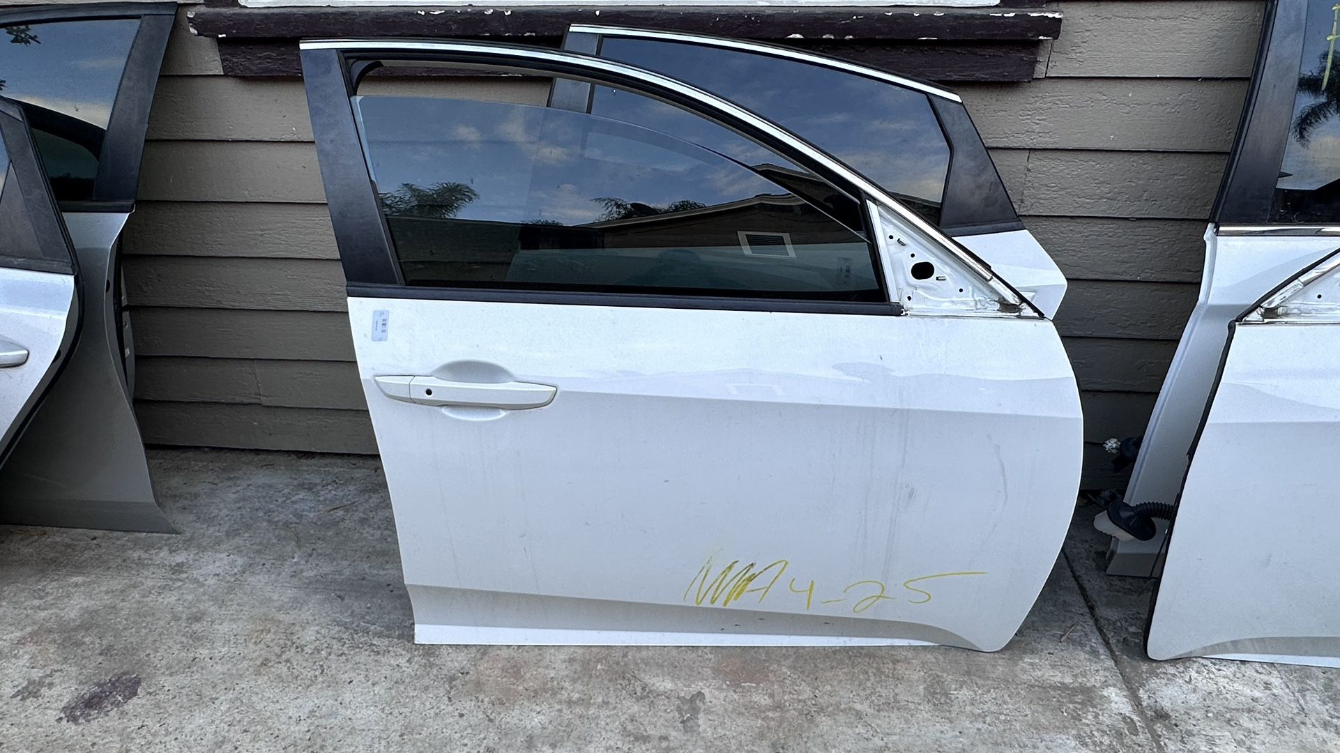 2016-2021 HONDA CIVIC FRONT DOOR 👉👉👉ASK FOR PRICE 