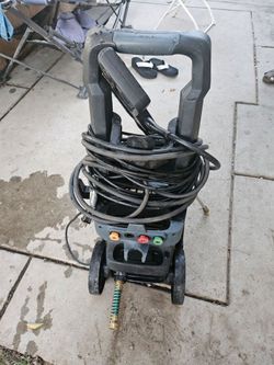 Pressure washer for car
