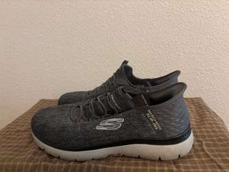 Skechers shoes