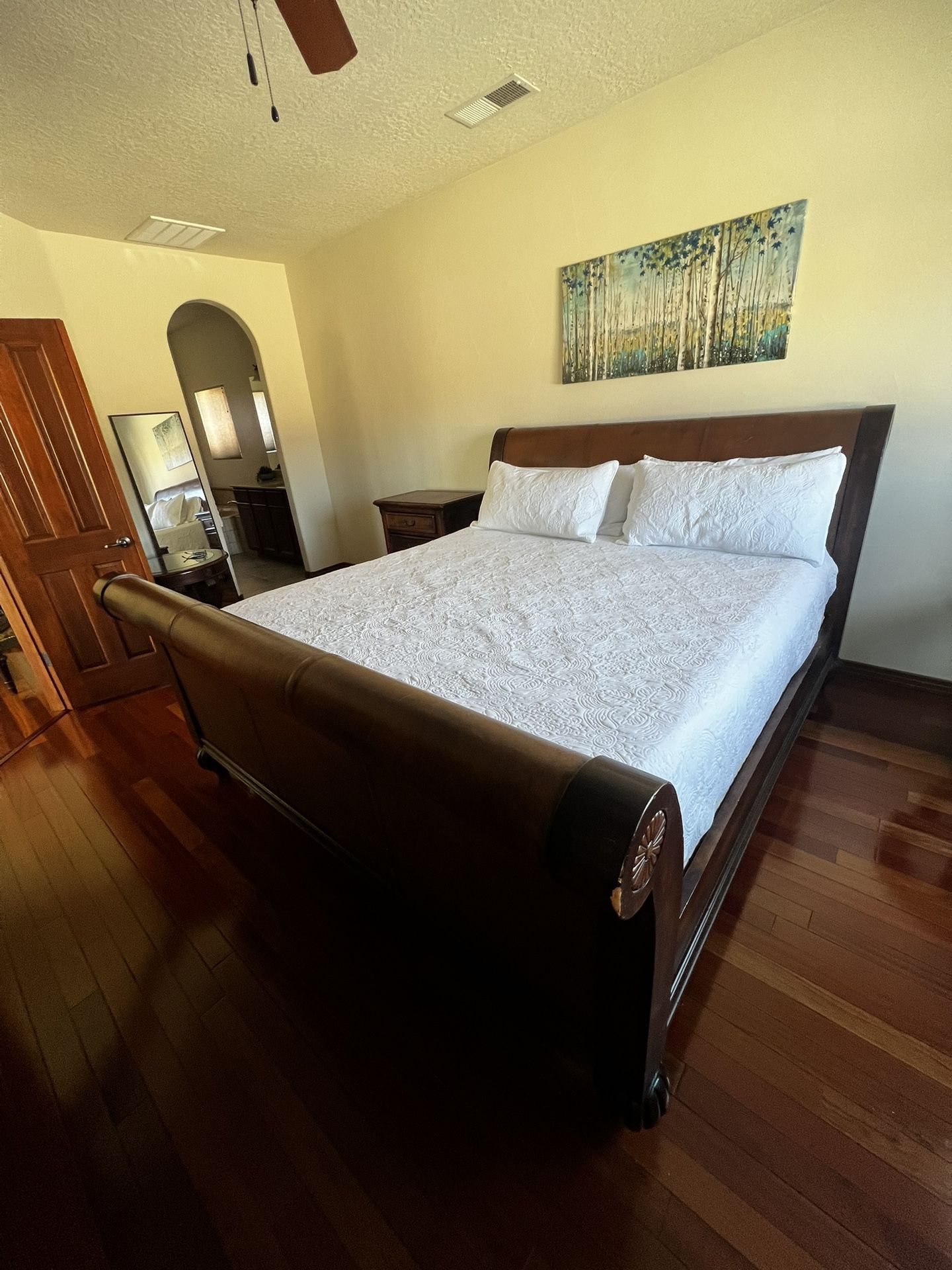 Bedroom Set Solid Wood/Leather