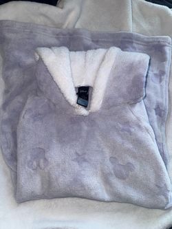 Disney Women's Mickey Mouse Fleece Lounger with Hood