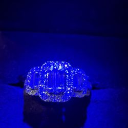 Natural diamond ring in 14k white gold. Size 6.5-7.0