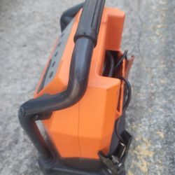 Battery Charger 