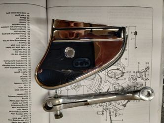 Tie Shifter With Cover