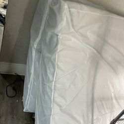 Queen Size Mattress And Box Spring Set 