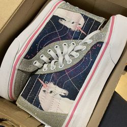 Girls Vans