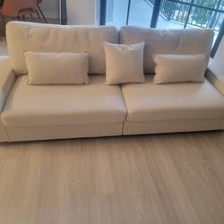 2 Piece sofa With charger Connection