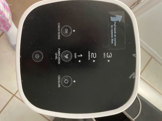 Air Cleaner Tower-In good condition-for Medium to Large size room-$50.00