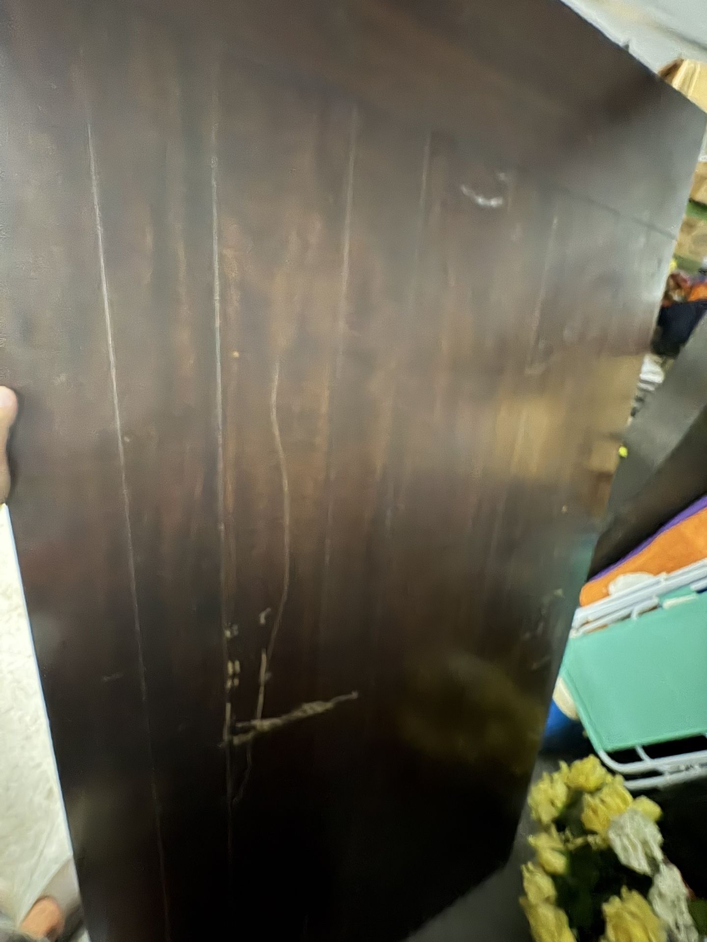 Extendable dining table 