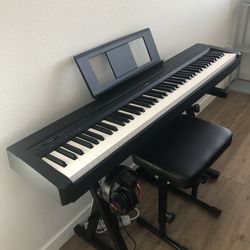 Digital Piano - Yamaha 88 weighted keys