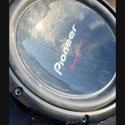 2 12" Pioneer Champion Series 400w Rms