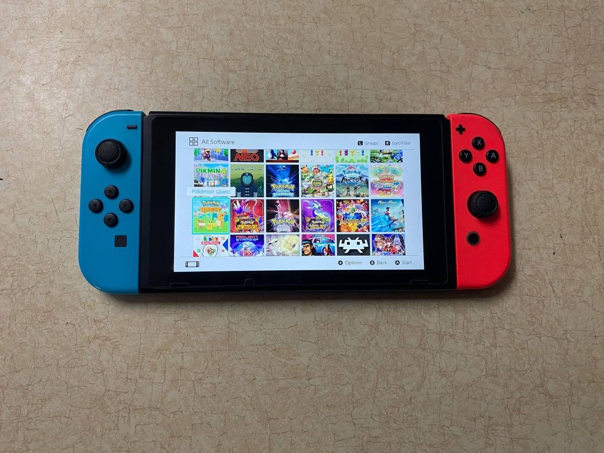 Nintendo Switch V2 Mod With 125 Switch Games