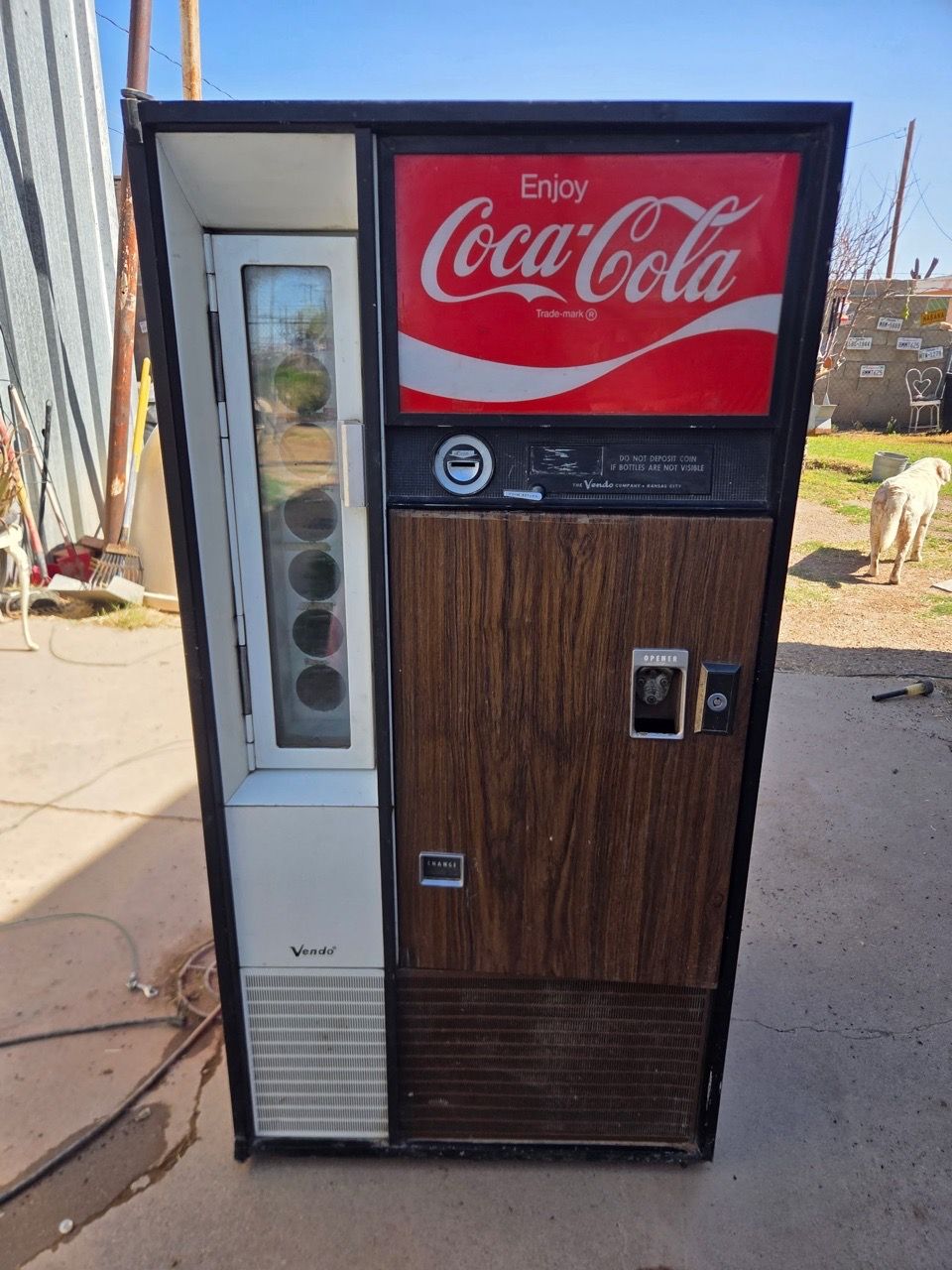Vintage Coca-cola vending machine for Sale in Ysleta Sur, TX - OfferUp