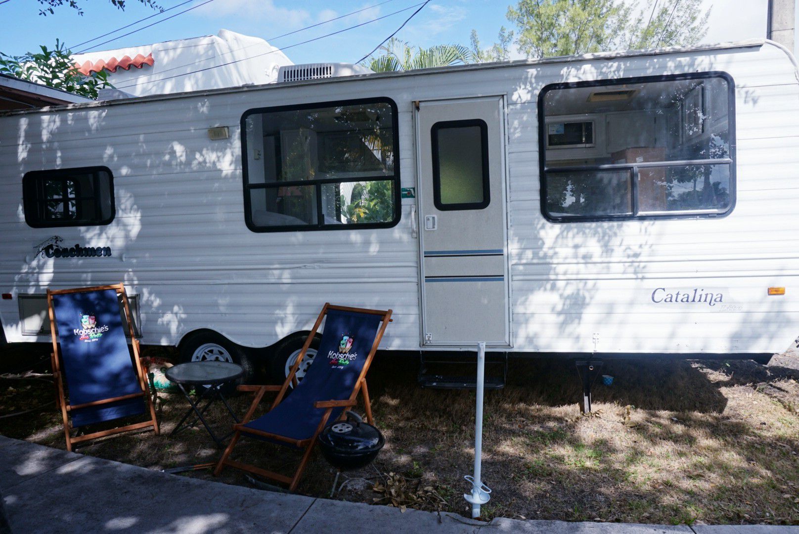RV Camper Remodeled (Perfect Airbnb/small business Office)