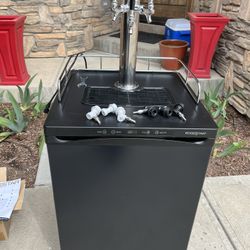 Three Tap Kegerator Edgestar 