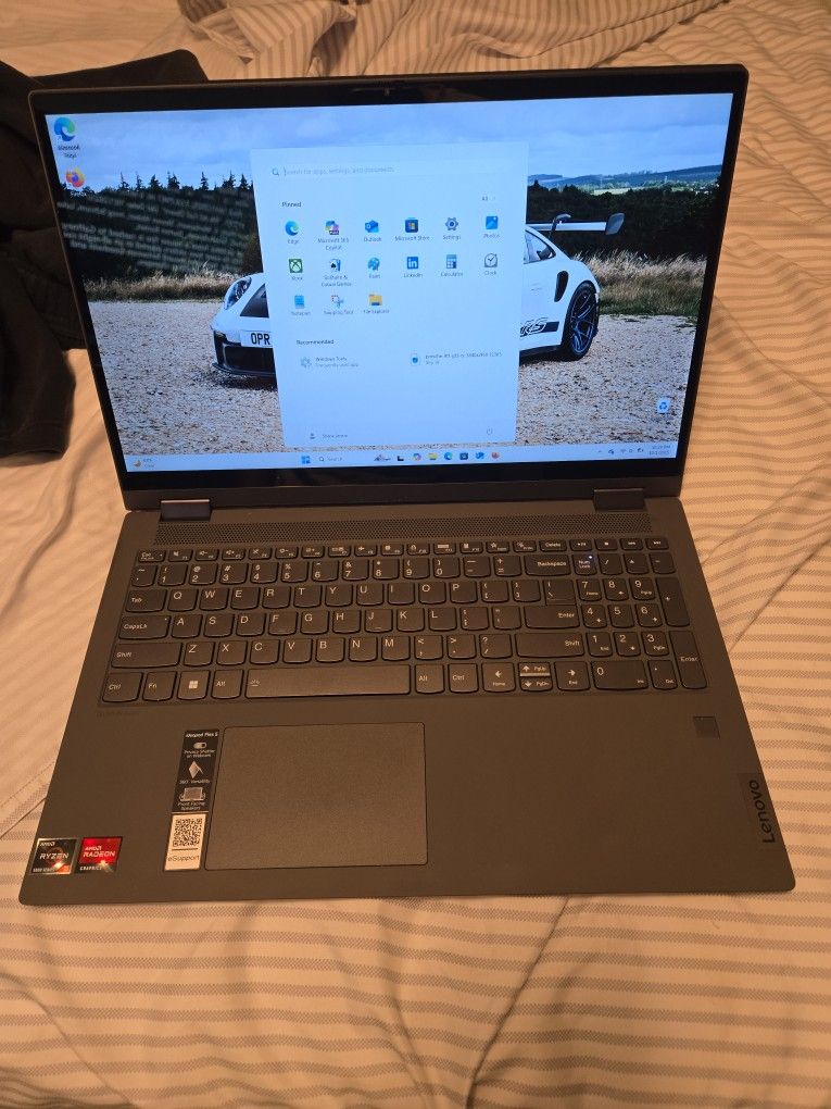 Lenovo Flex 5 16" 2 In 1 Amd Ryzen