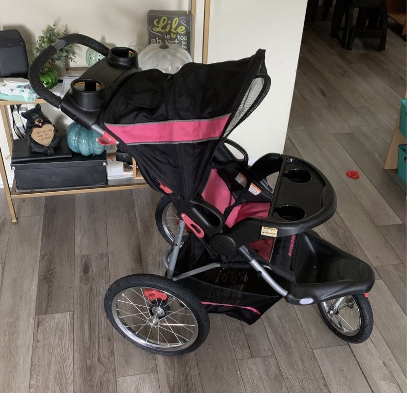 BabyTrend Stroller Must Go Marked To Sell