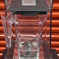 Blendtec Smoother 13 Commercial Blender
