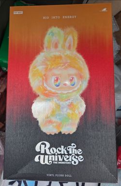 Popmart Rock The Universe (RTU) with display case