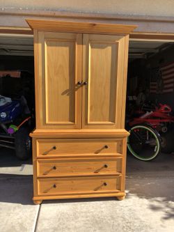 Bedroom furniture for sell