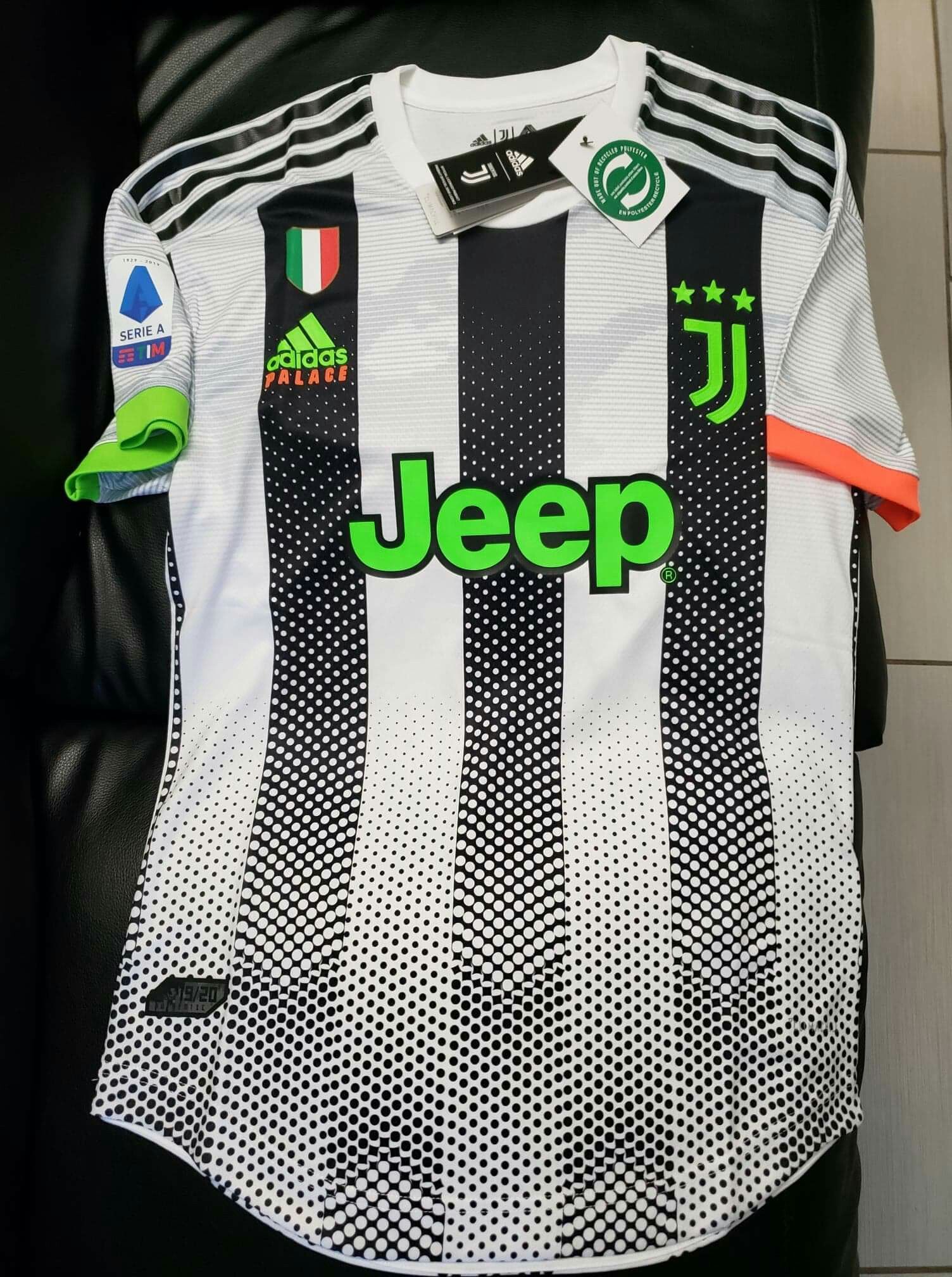 Juventus Palace Jersey size Small $35