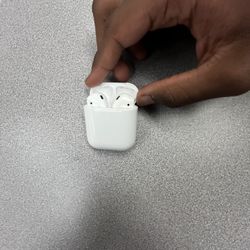 Gen 1 Airpods 
