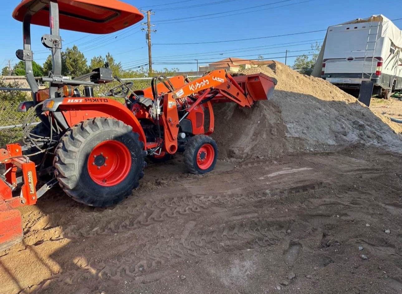 Tractor