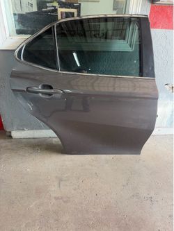 2018-2024 Toyota Camry rear door passenger side