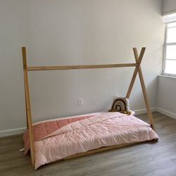 Montessori Tent Bed 
