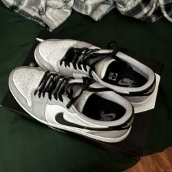 Jordan 1 Low Wolf Grey