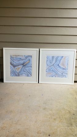 2 Canvas Wall Art