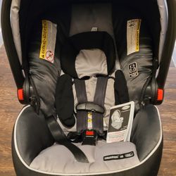 35 Graco infant car seat