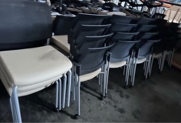 SitOnIt seating leather / mesh stack stacking guest lobby waiting room training room classroom office chairs
