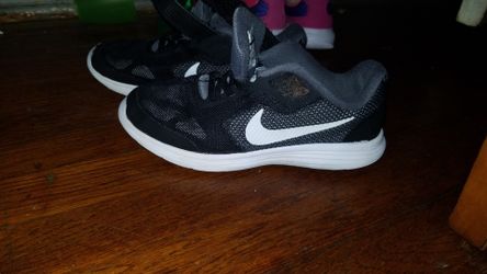 Nike size 2y