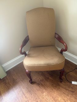 Side chair
