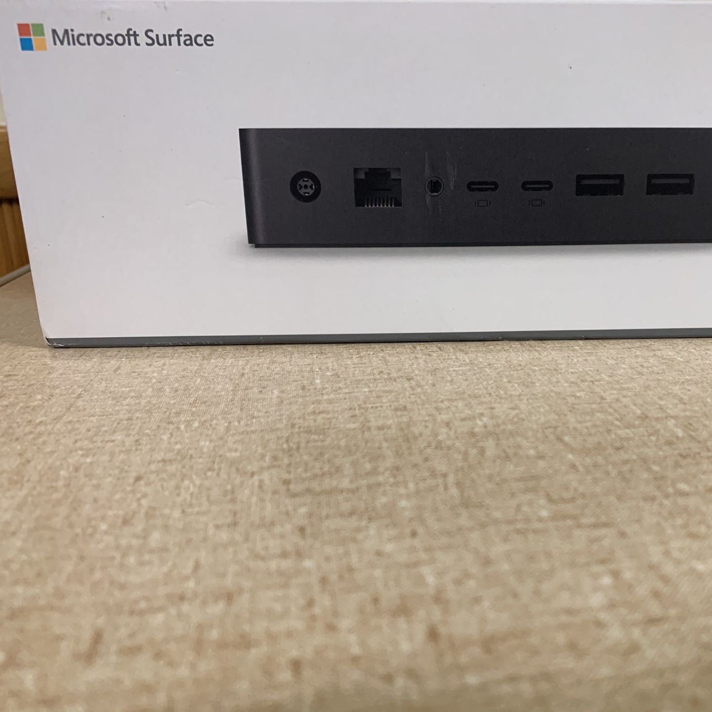 #60 Microsoft Surface Dock 2 Desktop PC